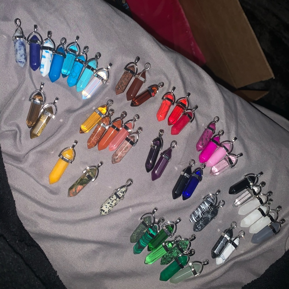 healing stone necklaces